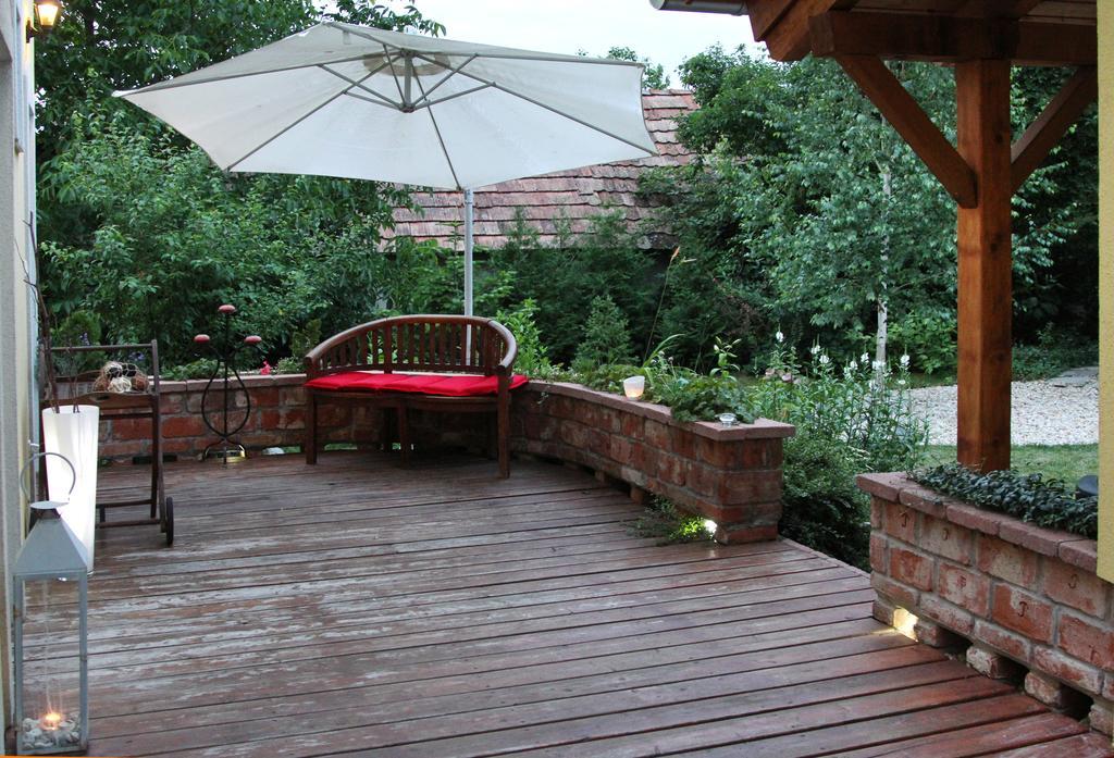 Koszeghegyalja Vendeghaz Hotel Horvátzsidány Buitenkant foto